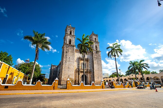 Chichén Itzá Ancestral Tour from Playa del Carmen with Cenote - Guides, language, and group rhythm