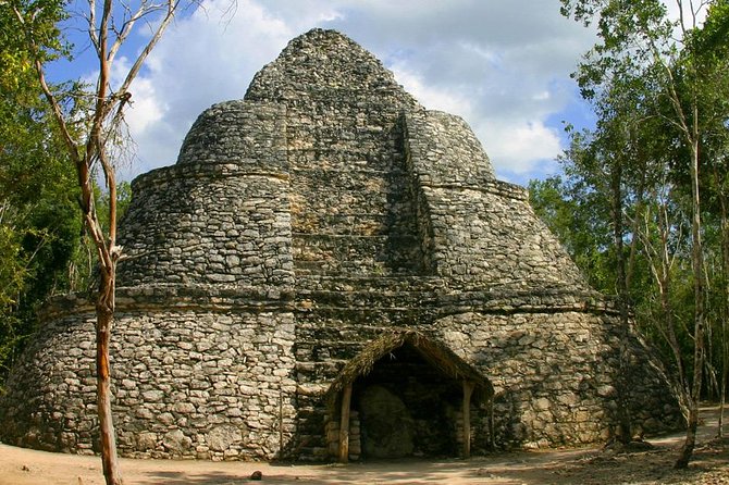 Chichen Itza, Cenote Ik Kil, Coba Ruins Small Group Early Arrival - Buffet lunch between the ruins