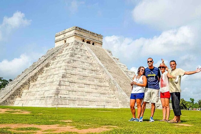 Chichén Itzá, Cenote Suytún & Cenote Ik-kil Expedition - Cenote Ik-kil: the better swimming stop