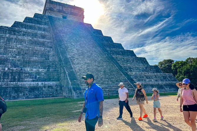 Chichen Itza Early Access All Inclusive: Hotel Pick up & All Fees - El Castillo and the Maya view of the cosmos