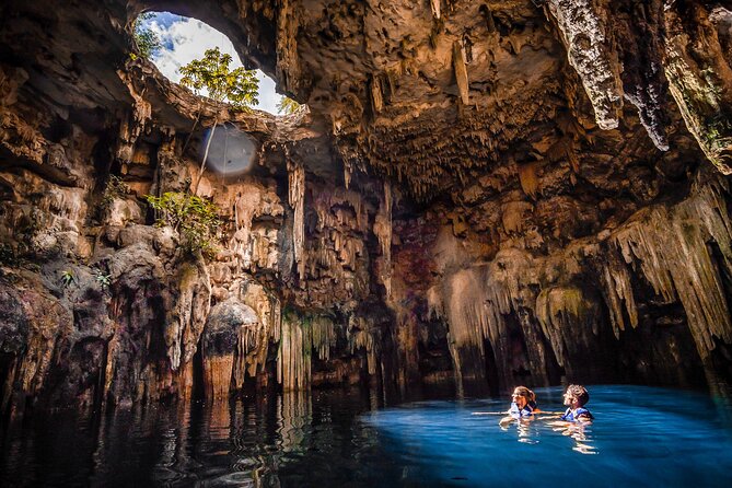 Chichén Itzá Guided Tour with Cenote & Buffet at Valladolid - A refreshing pause at Santuario Tsukán Cenote