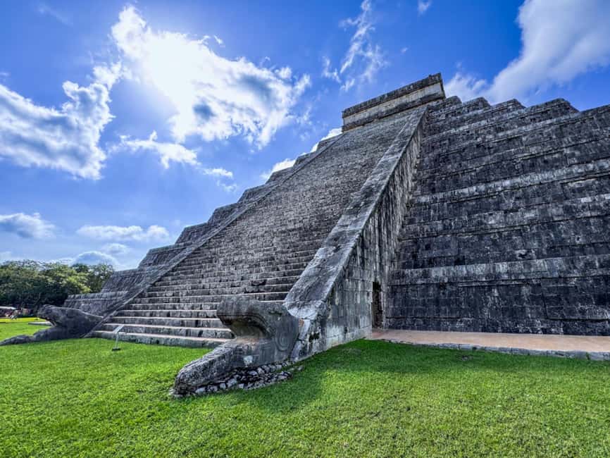 Chichen Itza On-Site Guided Tour with Certified Local Expert - Meeting at the Parador Turístico