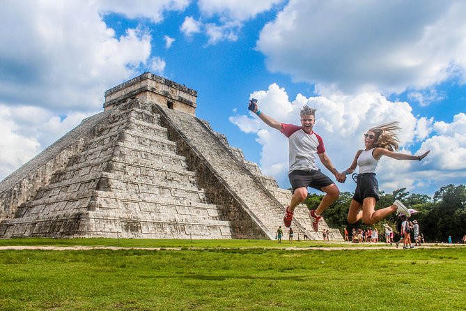 Chichen Itza Options with Sacred Cenote from Cancun - Cenote Saamal and the required life jacket