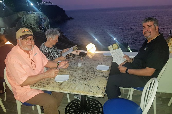 Cliff Diver De Luxe with Different Options at "La Quebrada" - Dinner at La Perla: good setting, mixed emphasis
