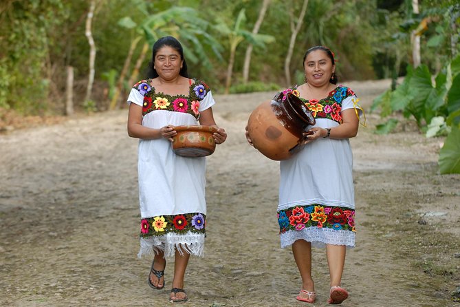 Coba Ruins, Punta Laguna Nature Reserve, Cenote and Mayan family - Looking for monkeys at Punta Laguna
