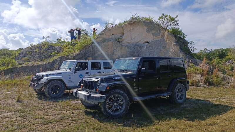 Cozumel: 5-Hour Private Caves and Ruins Tour with Lunch - Starting the day at the tequila hacienda