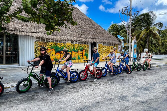 Cozumel: City Tour by E-bike - Grijalva monument and the Mayan pyramid
