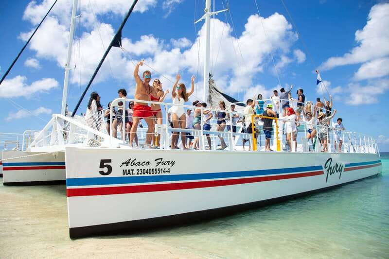 Cozumel: El Cielo, Palancar Reef, and Beach Party with Food - Why this Cozumel catamaran trip works