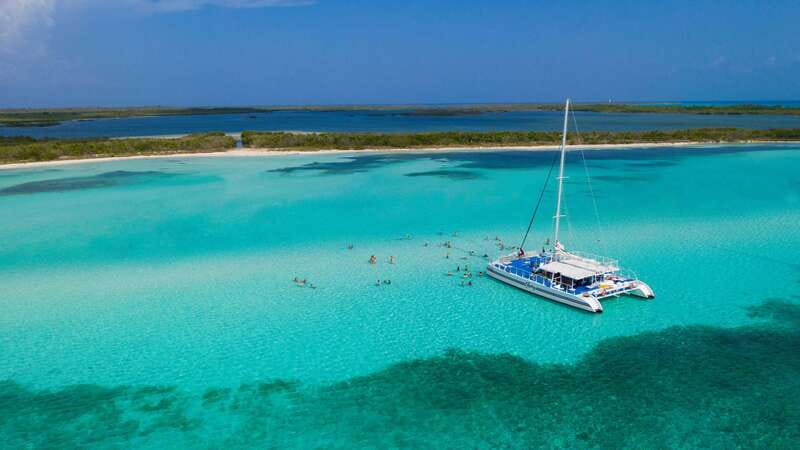 Cozumel: El Cielo, Palancar Reef, and Beach Party with Food - Setting sail on the 65-foot Fury Catamaran