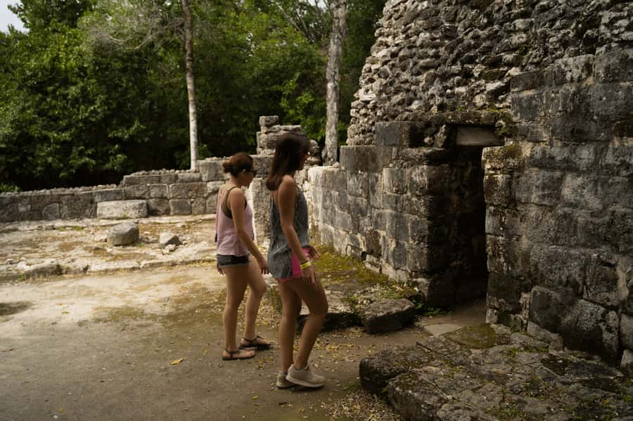 Cozumel: Mayan Ruins Guided Tour with Snorkeling & Lunch - Key points at a glance