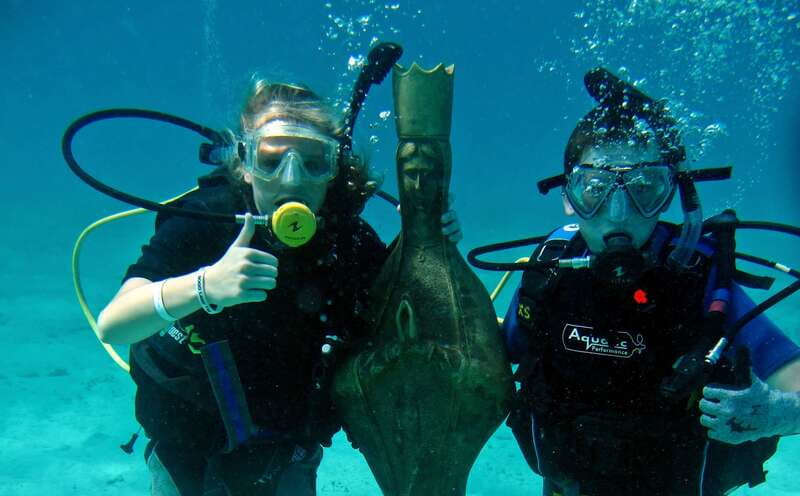 Cozumel: One Tank Scuba Dive and Full Chankanaab Park Access - A first scuba session with a forgiving depth