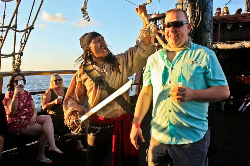 Cozumel: Pirate Ship Cruise with Open Bar, Dinner, and Show - Practical advice for a smoother night