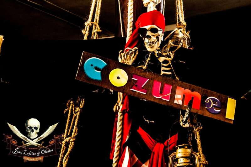 Cozumel: Pirate Ship Cruise with Open Bar, Dinner, and Show - Sunset views and weather on the Caribbean