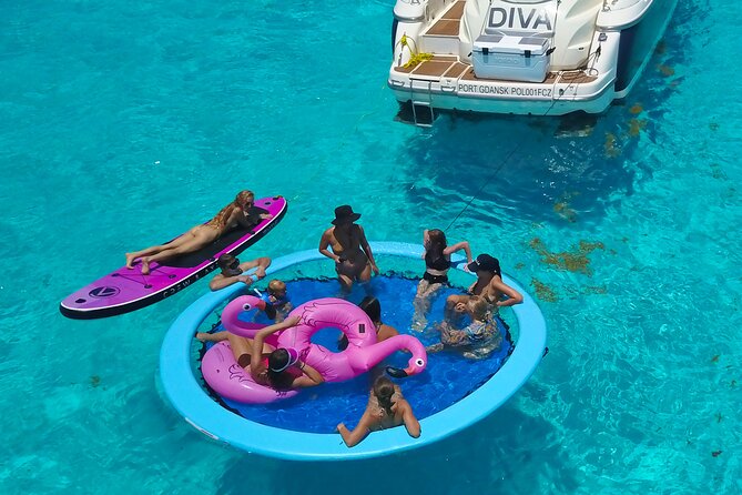 DIVA 60ft Elite Italian Yacht Experience in Cancun - Six hours, with room for lunch and slower stops