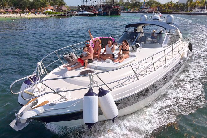 DIVA 60ft Elite Italian Yacht Experience in Cancun - Leaving the marina through Nichupté Lagoon