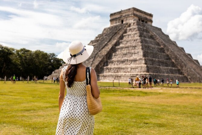 Early morning Chichen Itza Tour: Cenote and Tequila Tasting - The guides make or break the experience