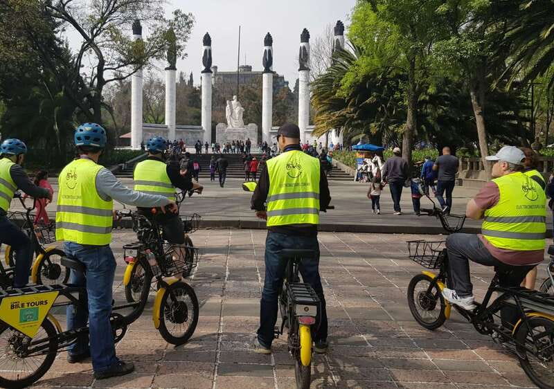 Electric Bike City Tour with a taco stop. - Key reasons to consider this Mexico City ride