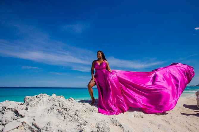 Flying dress photoshoot cancun - Timing the light, wind, and comfort
