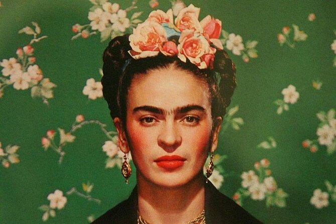 Frida Kahlo VIP [Museum Tickets Included] Walk, Markets & Churros - Entering Casa Azul after the guided walk