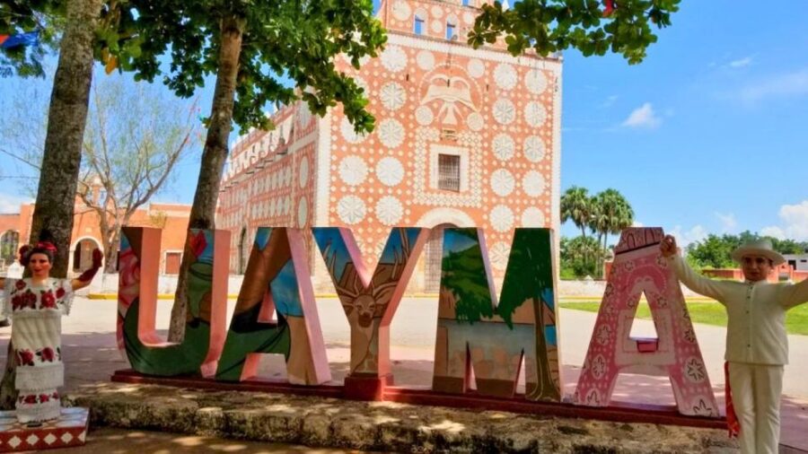 From Cancun: Ek Balam and Cenote Tour with Lunch & Transfer - Lunch with more than 20 local choices