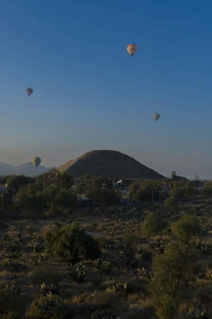 From CDMX: Teotihuacan Hot Air Balloon Ride & Optional Tours - What to wear and what to leave behind