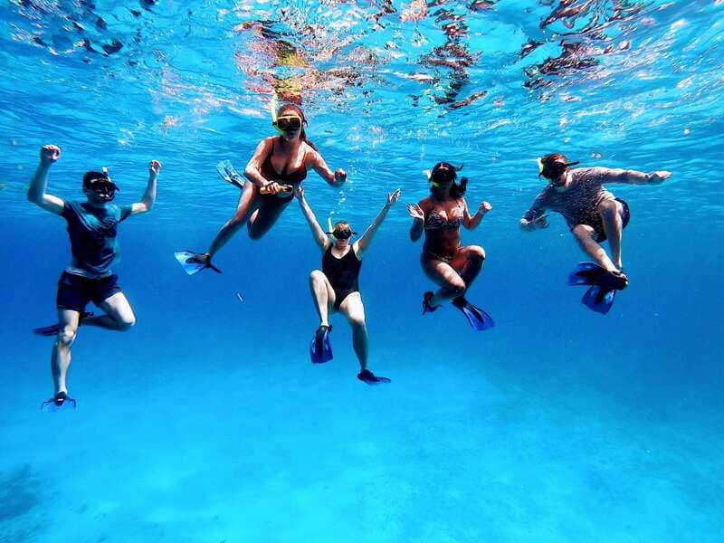 From Cozumel: 3 Reefs Boat Tour with Drinks and Snorkeling - A guide-led swim that works for first-timers