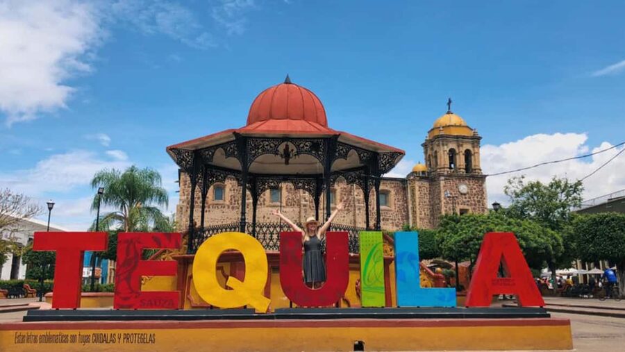From Guadalajara: Tequila Town and Cantaritos El Guero - From Guadalajara to the blue agave country