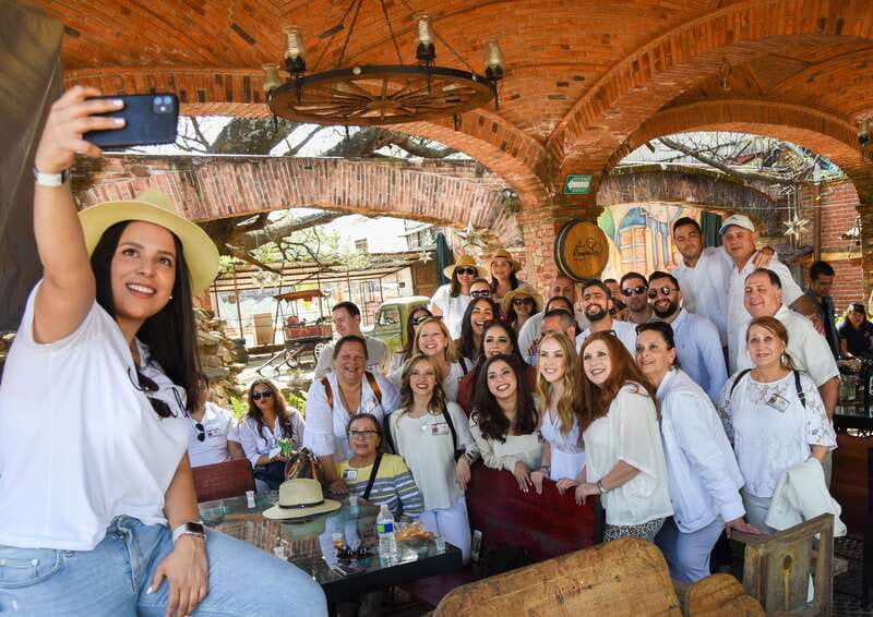 From Guadalajara: Tequila Trail Tour with Tasting - Exploring the Magic Town of Tequila