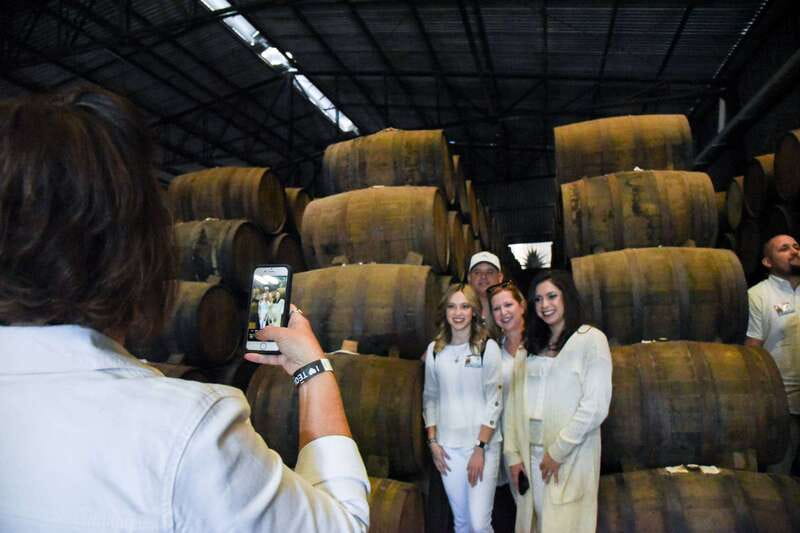From Guadalajara: Tequila Trail Tour with Tasting - What to bring and how to plan the day