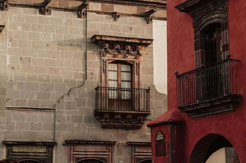 From Guanajuato: Dolores Hidalgo and San Miguel Public Tour - Spanish, timing, and physical practicalities