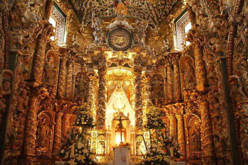 From Mexico City: Puebla and Cholula Day Tour - What the guide and group format are like