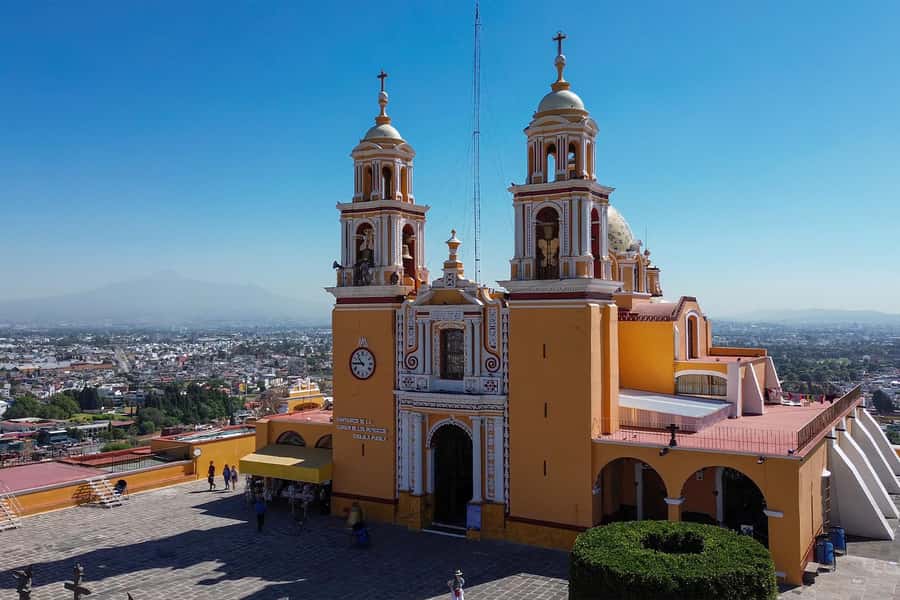 From Mexico City: Puebla, Cholula and Tonantzintla Day Trip - The bus ride, timing, and traffic