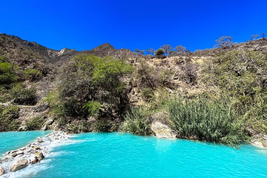 From Mexico City: Small Group Tour to the Tolantongo Caves - What to pack for the water and walking
