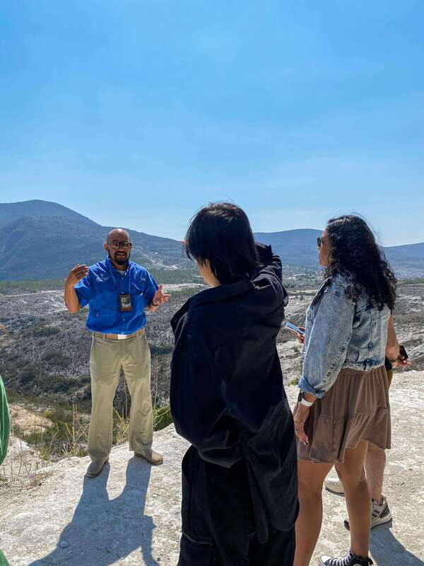 From Mexico City: Tolantongo Hot Springs Day Trip with Guide - Getting oriented at Tolantongo