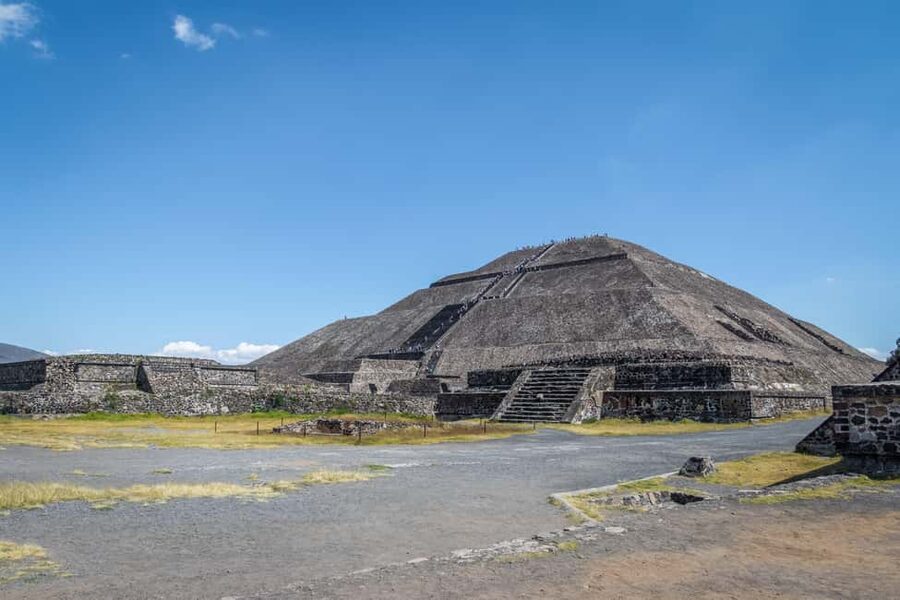 From Mexico City: Tour of Teotihuacan and Basilica of Guadalupe - Who should book this tour?