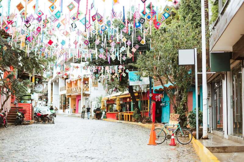 From Puerto Vallarta: San Pancho and Sayulita - Sayulita: surfers, shops, and plenty of choice