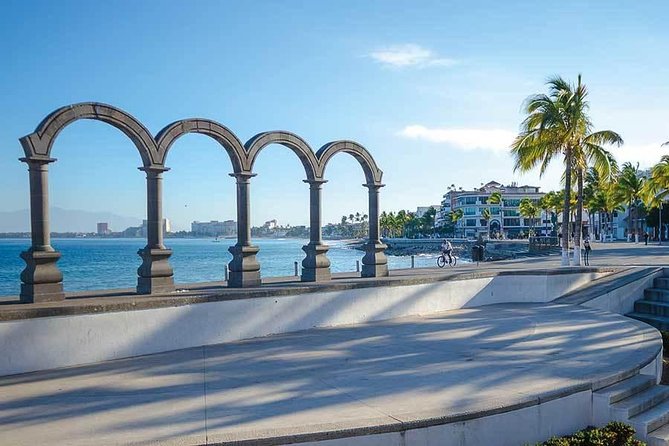 Full-Day Puerto Vallarta City Highlights Tour - Guides can make or break this outing