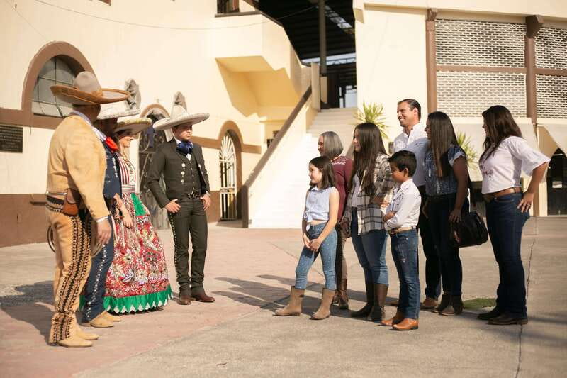 Guadalajara: Mexican Charro and Charreada Cultural Tour - Ropes, loops, and your first charro lesson