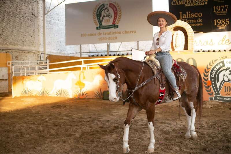 Guadalajara: Mexican Charro and Charreada Cultural Tour - Arriving at the lienzo and meeting the charros