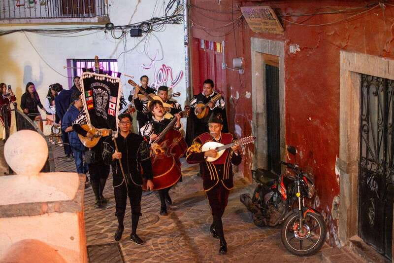 Guanajuato: Night Walk with the Estudiantina - Key points to know before you book