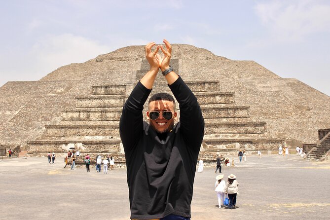 Guided Tour in Teotihuacan with Cave Breakfast and Transportation - Maguey, obsidian, and the artisan gallery