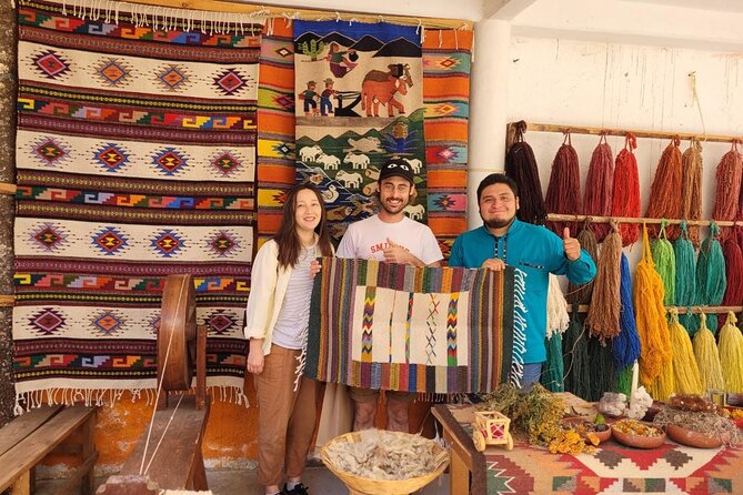 Hierve el Agua, Tule Tree, Mitla and Mezcal Distillery Tour - Guides, vehicles, and group size