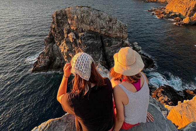 Hiking Todos Santos at Sunset - The dark descent and the night sky