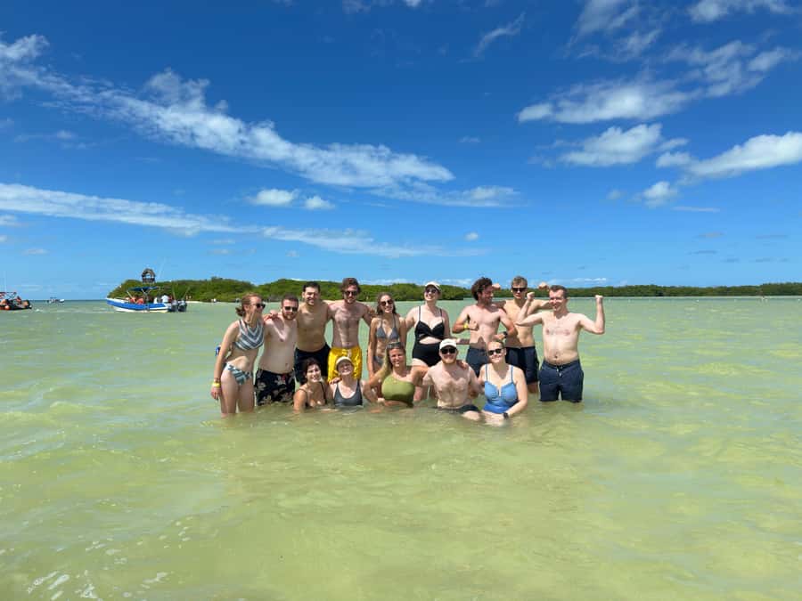 Holbox: Punta Mosquitos, Yalahau, & Pasión Island Boat Tour - Who will enjoy this boat tour most