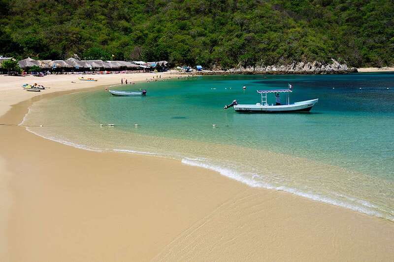Huatulco: Premium Boat Tour with snorkel experience. - Key points to know before you book