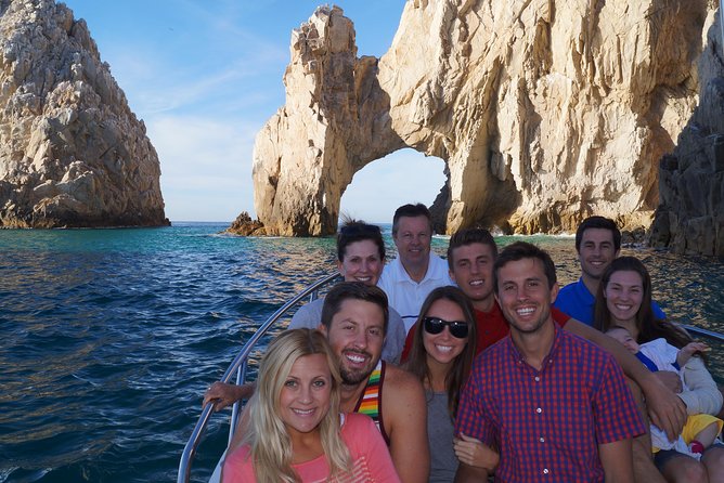 Humpback Whales in Cabo San Lucas - Why whale watching works so well in Cabo San Lucas