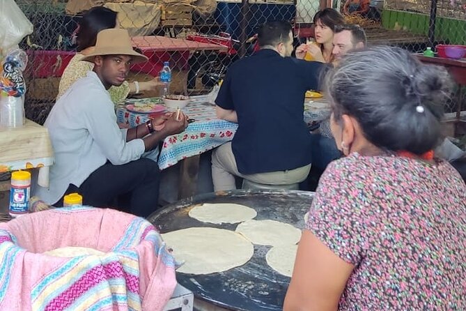 Immersion Tour and Oaxaca Markets, All gastronomy included - Entering Oaxaca’s local market world