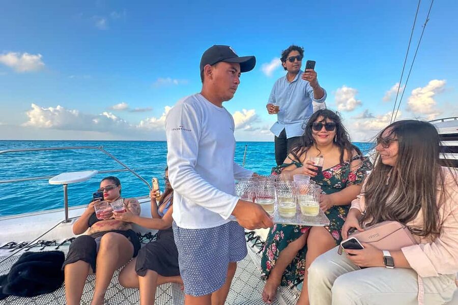 Isla Mujeres: Catamaran Ride with Open Bar, Snorkeling, and Lunch - Playa Norte and the beach club stop