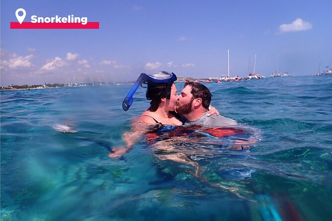 Isla Mujeres Catamaran + Snorkel + Open Bar on board + Buffet - Price, extra fees, and tipping pressure