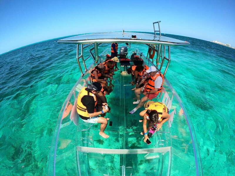 Isla Mujeres: Excursion Crystal Boat Tour at the Caribbean - Seeing Isla Mujeres through a glass-bottom boat